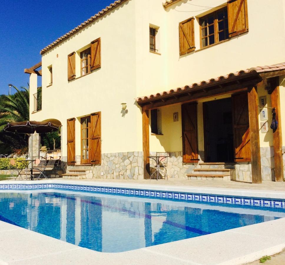 Vila Zara กาลองเย ภายนอก รูปภาพ