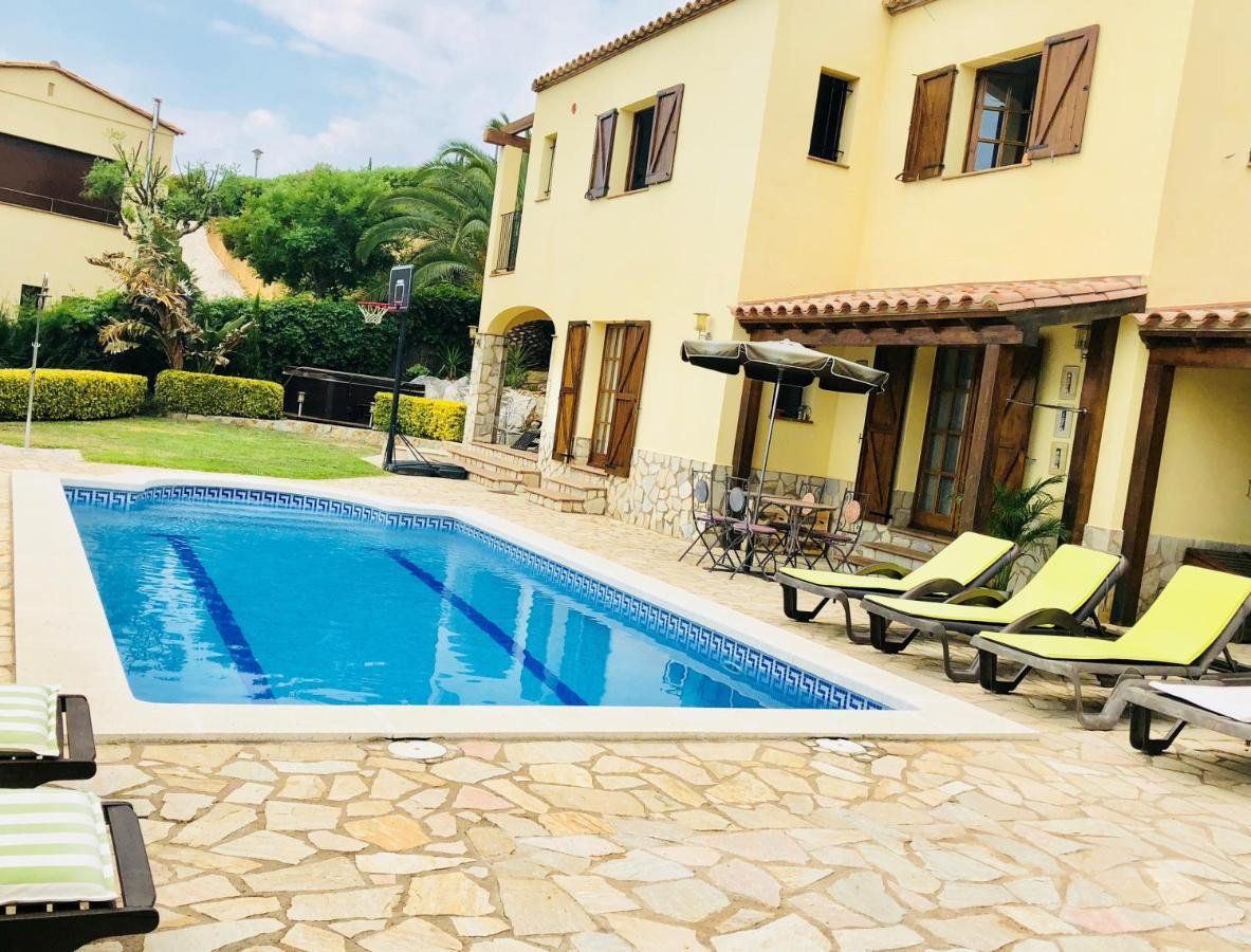 Vila Zara กาลองเย ภายนอก รูปภาพ