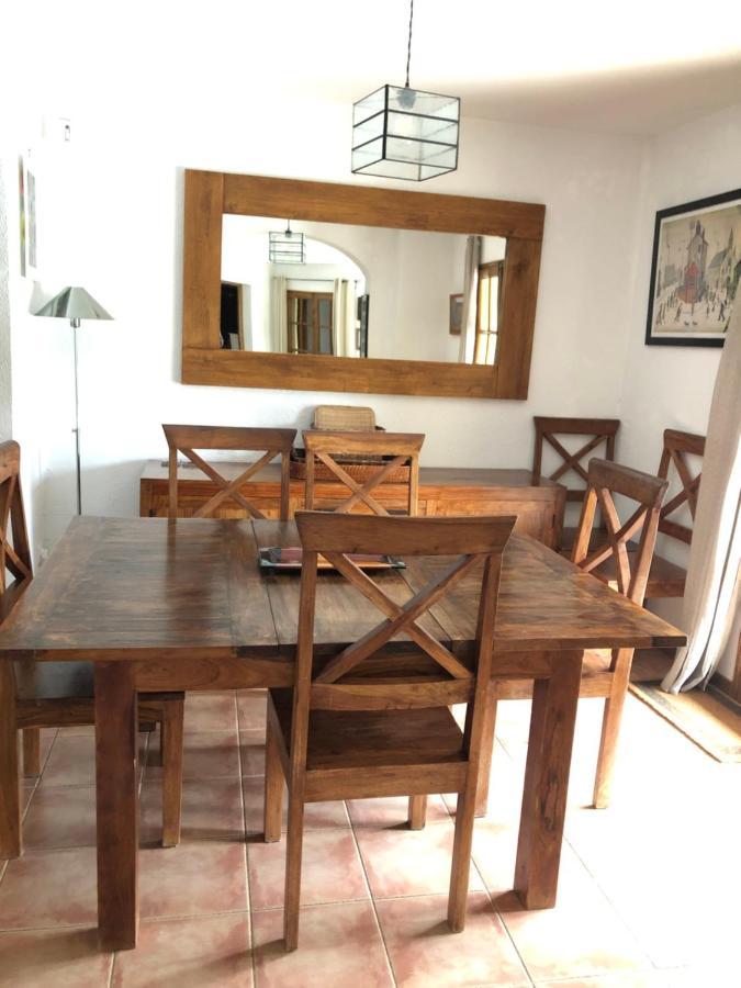 Vila Zara กาลองเย ภายนอก รูปภาพ